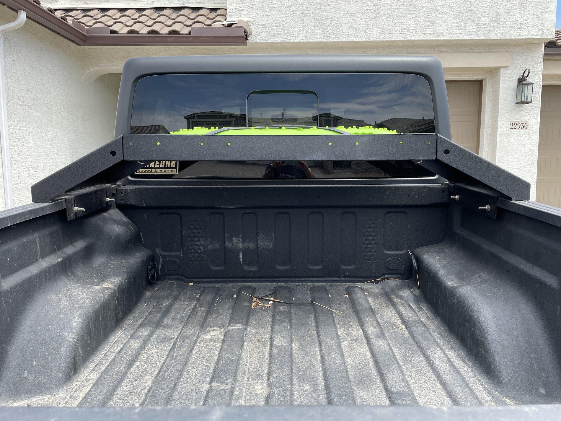 Jeep Gladiator Hooke Road Bed Rack img_6382-