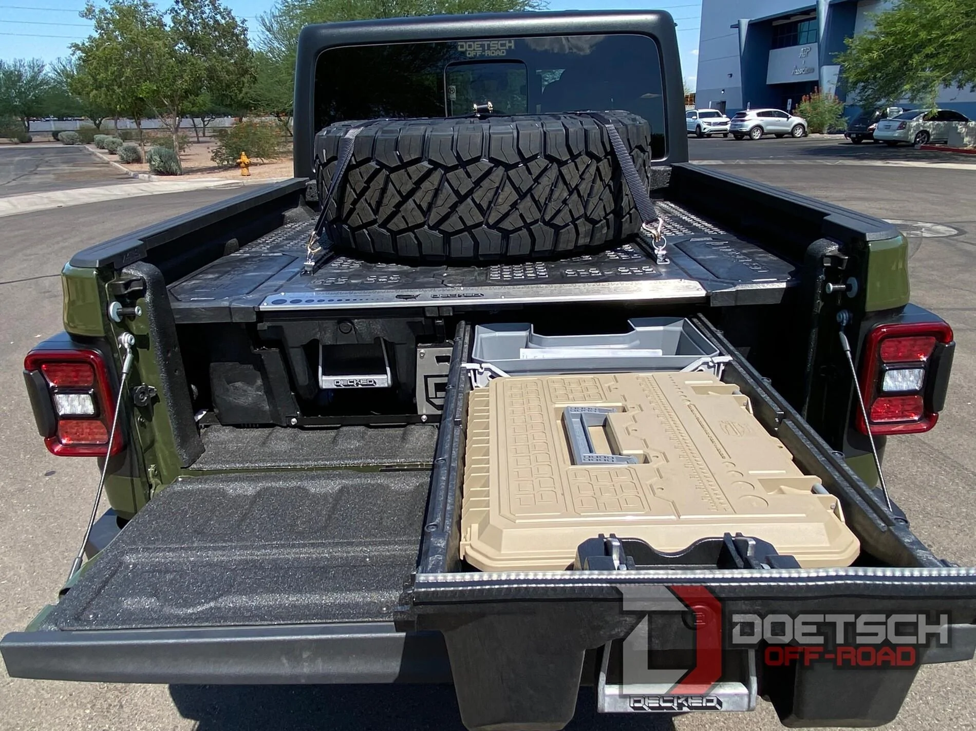 Jeep Gladiator DOR - Sarge Green Gladiator on 4.5" & 38s nc_ohc=ryvkVAHHLfsAX8g8PAH&_nc_ht=scontent.fphx1-1