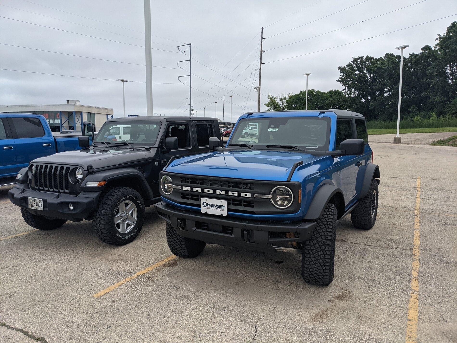 Jeep Gladiator 2021 Bronco PXL_20210708_151301207