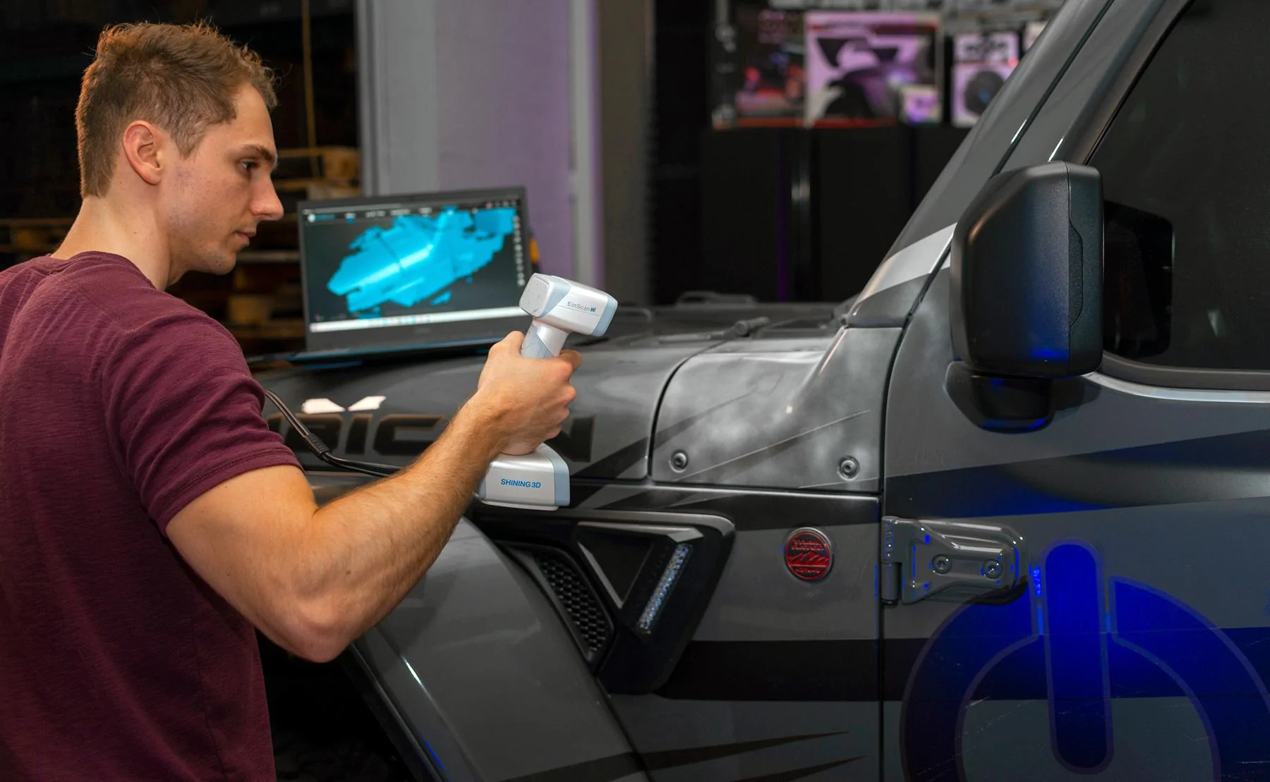 Jeep Gladiator Behind the Scenes: 3D Scanning for Faster Prototyping at ORACLE Lighting Scan_Image_Oracle-2