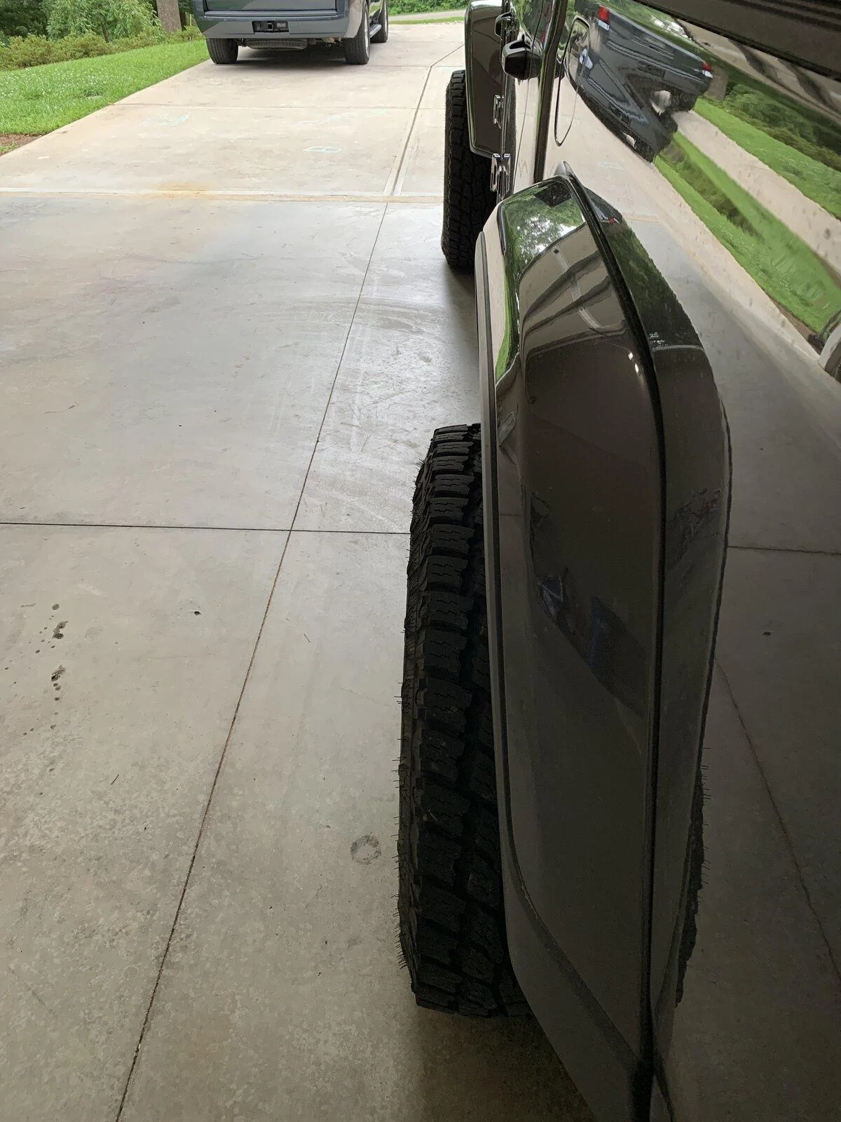 Jeep Gladiator Lets see your wheel poke 3A9363FE-F8A8-4A45-B370-0EA110FF03C1