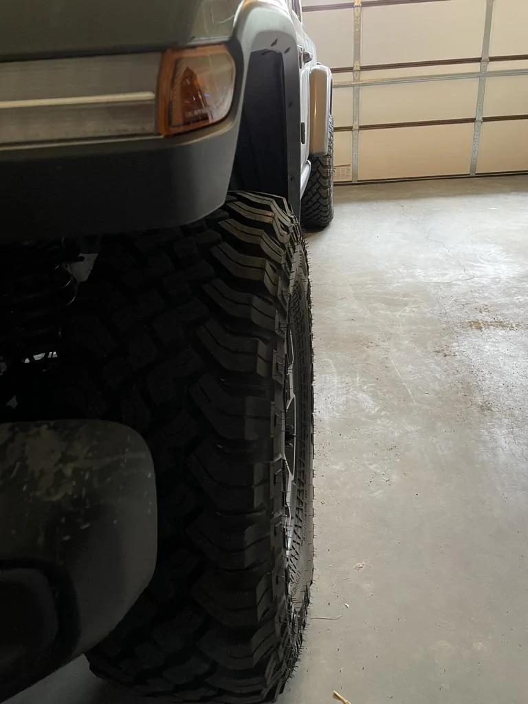 Jeep Gladiator Lets see your wheel poke EB717D5C-B47F-4EC8-8179-2196CDDF5440_1_105_c