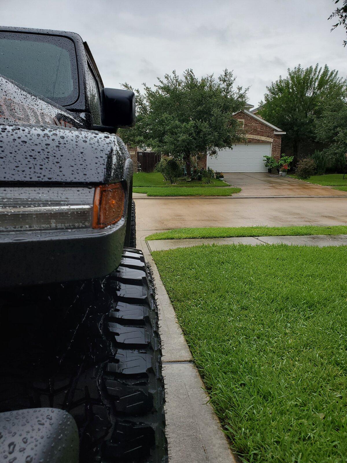 Jeep Gladiator Lets see your wheel poke 20210709_111458