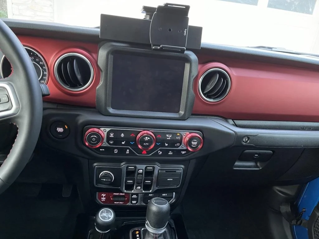 Jeep Gladiator 2021 Gladiator Rubicon Hydro Blue Pearl Build Journal UNADJUSTEDNONRAW_thumb_4a69