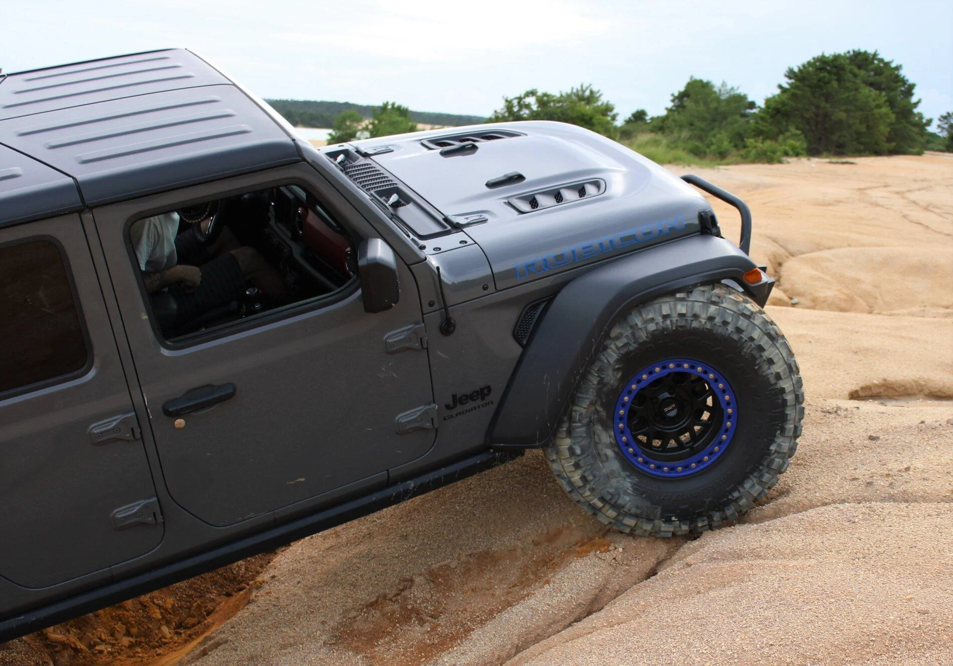 Jeep Gladiator From Taco to JTR and 40s! sarco flex 2