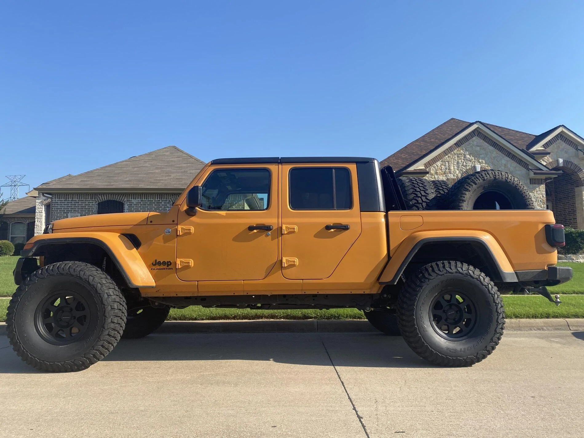 Jeep Gladiator NACHO Gladiator club AF42CFCC-E5F9-4E1C-B843-4F1F7D8C8842