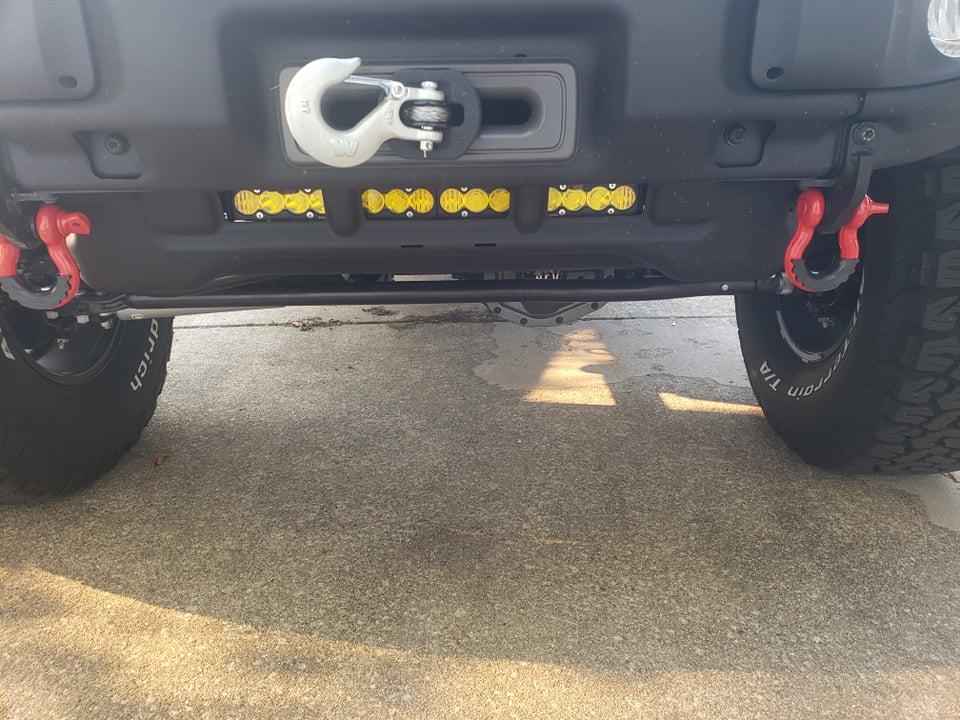 Jeep Gladiator QUESTION: What are these two components? glad pic fog lights 214402880_3554743597958500_4738738975315432749_n