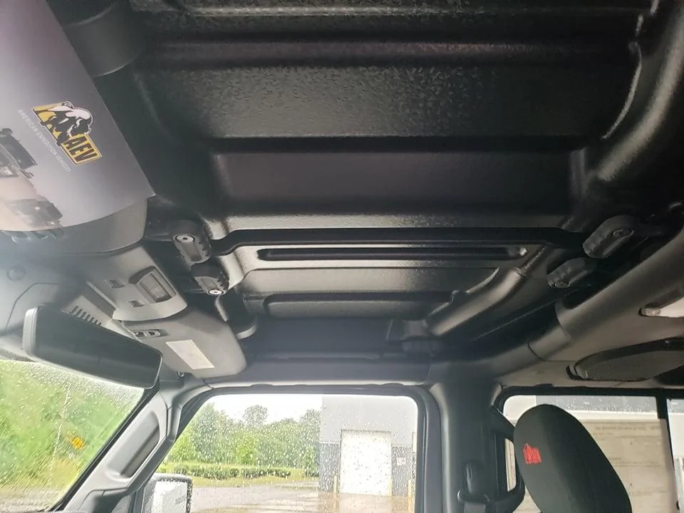 Jeep Gladiator QUESTION: What are these two components? pic glad painted ceiling 204173363_330904805344063_6470626614932437158_n