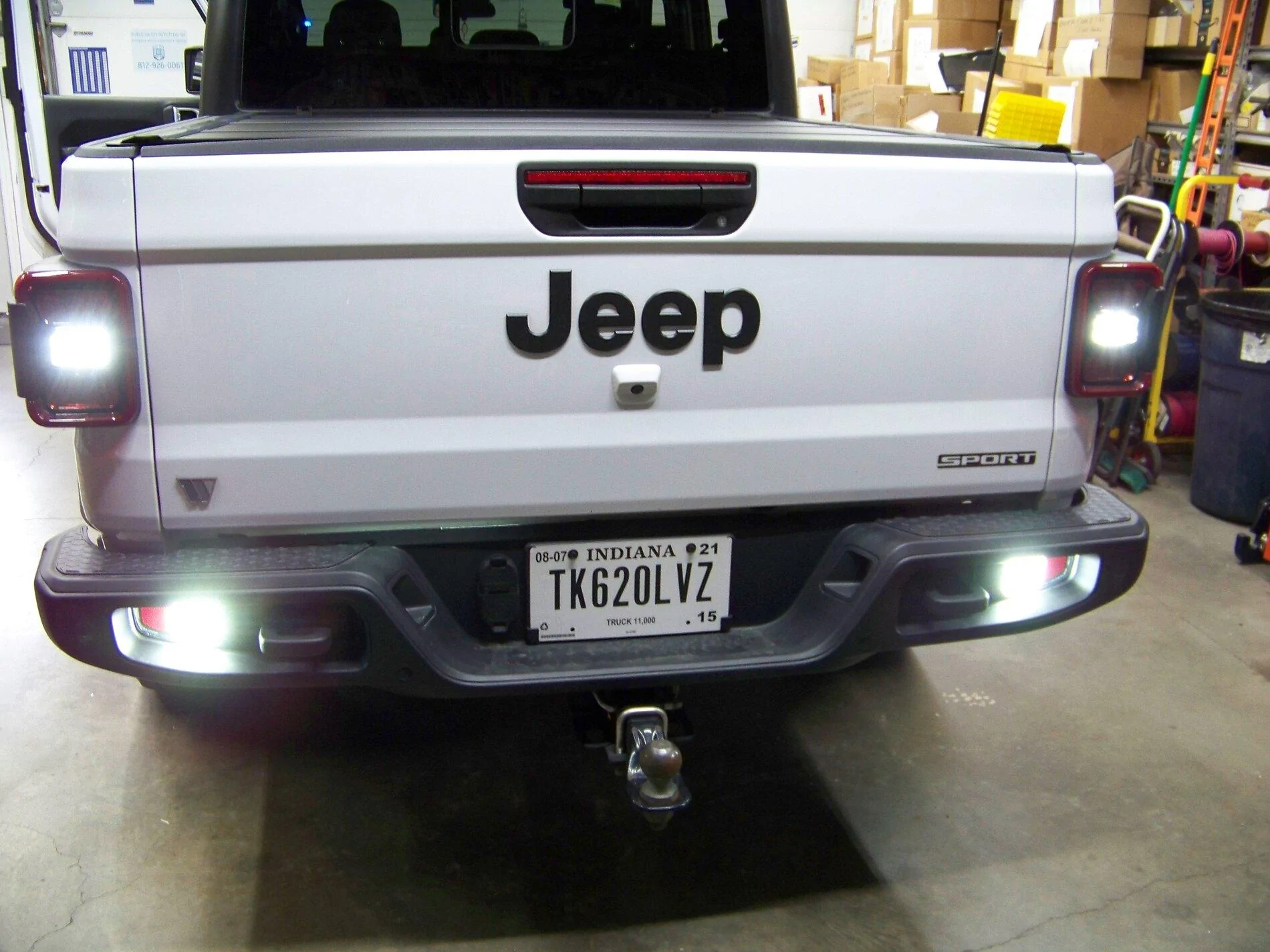 Jeep Gladiator ORACLE LIGHTING Rear Bumper LED Reverse Lights install 100_7439