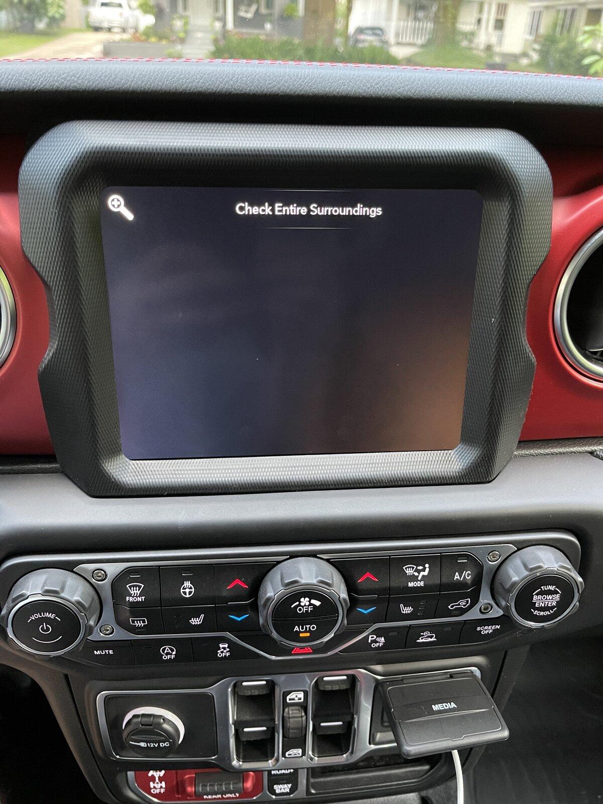 Jeep Gladiator Backup Camera Not Turning On IMG_7191