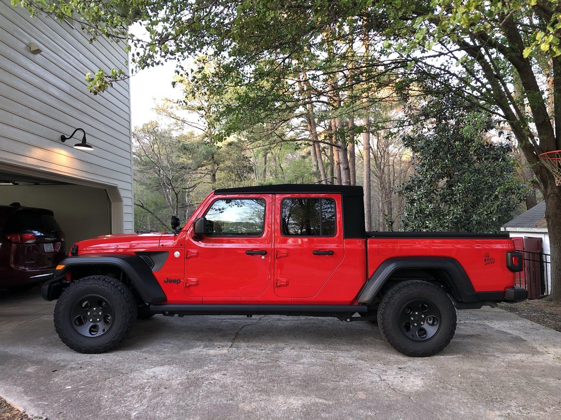 Jeep Gladiator AEV Savegre Fit my Gladiator Rubicon?? A082EBFC-959A-4D96-9DE4-DC3D401D4B7B