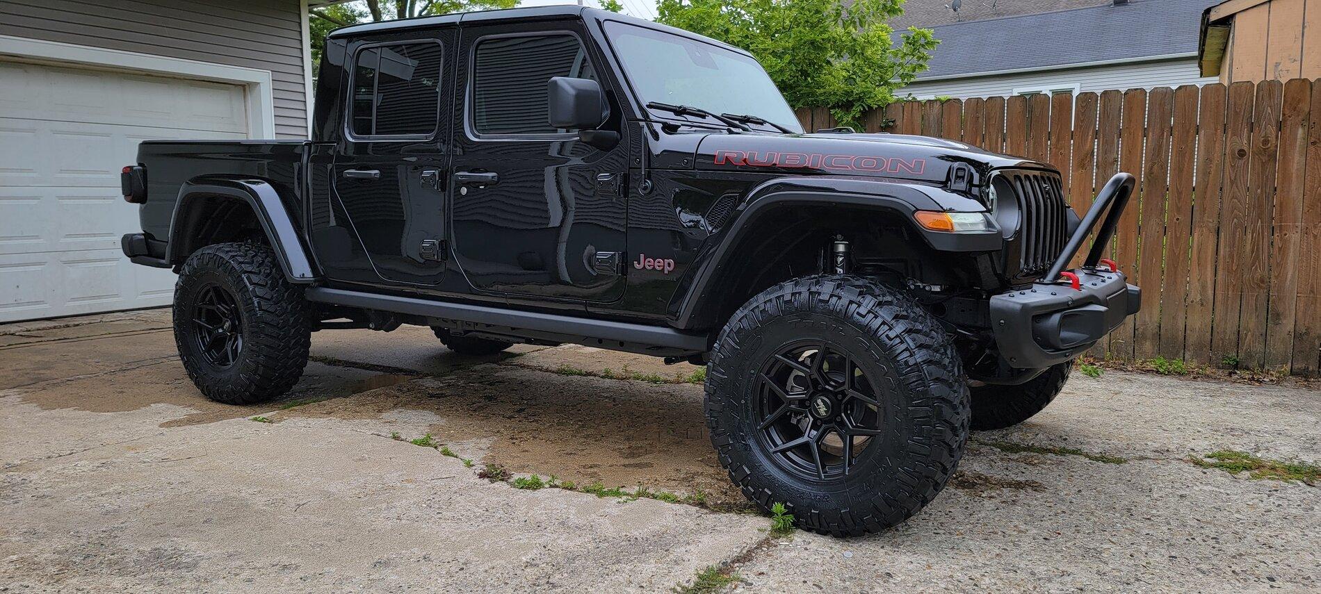 Jeep Gladiator BLACK Gladiator JT Club 20210710_154702