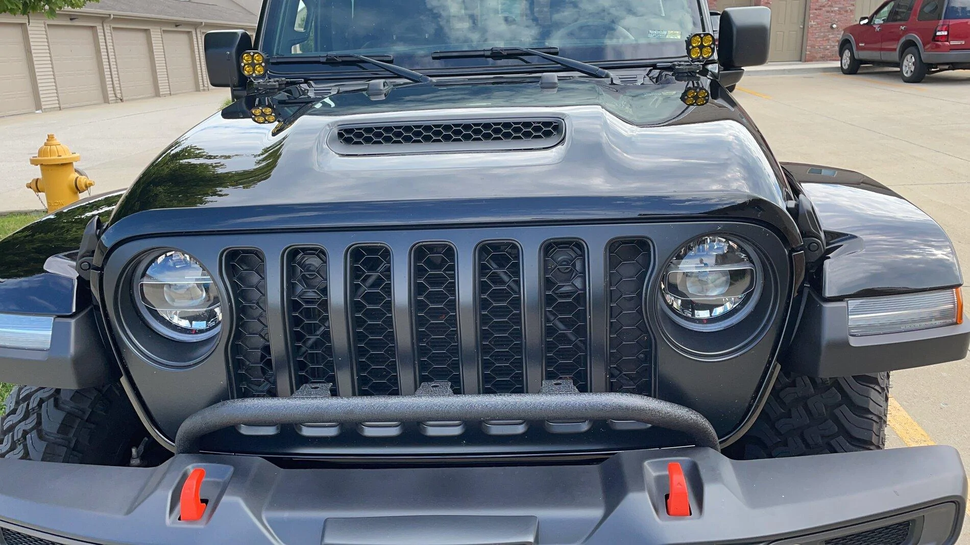 Jeep Gladiator Light bar options for stock front bumper 23AF5127-3C87-4953-B99A-AF406E4EAE30