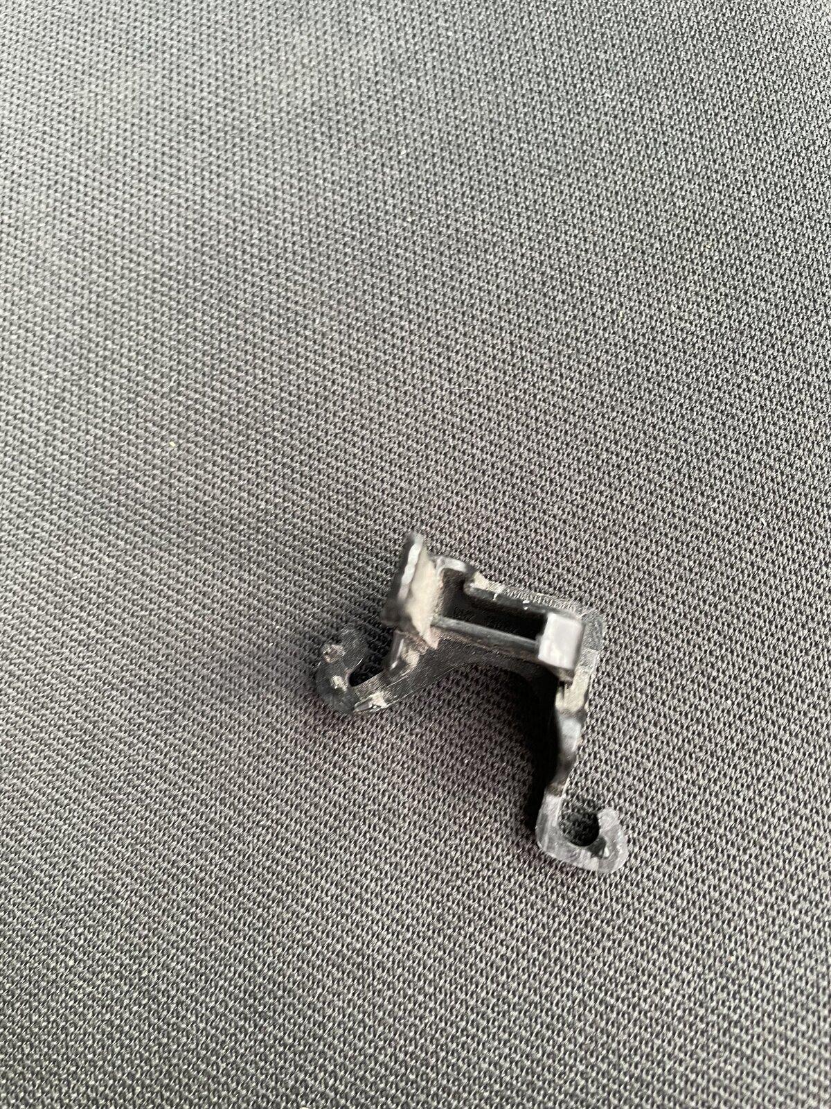 Jeep Gladiator What the heck is this? Under Passenger seat 99CD46F8-2364-49E0-8244-3F8797BCCCBF
