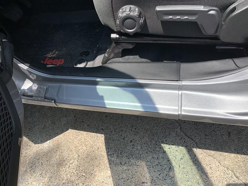 Jeep Gladiator 2020 Sport Silver Bullet Build 51305864257_1499d107df_c