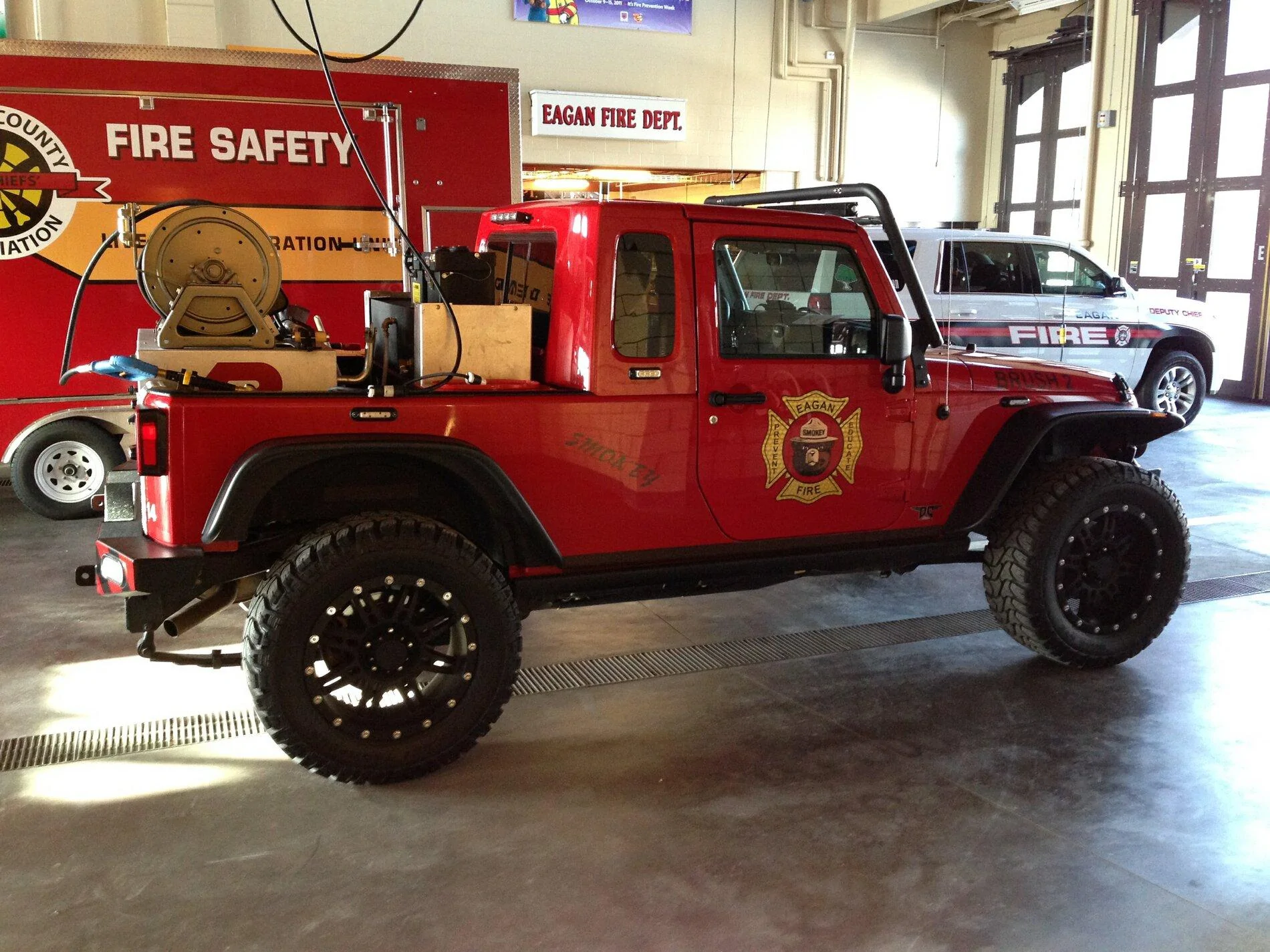 Jeep Gladiator Interesting build at the dealership - Brush Firefighting Jeep Gladiator Promo Build Eagan FD Brush 2