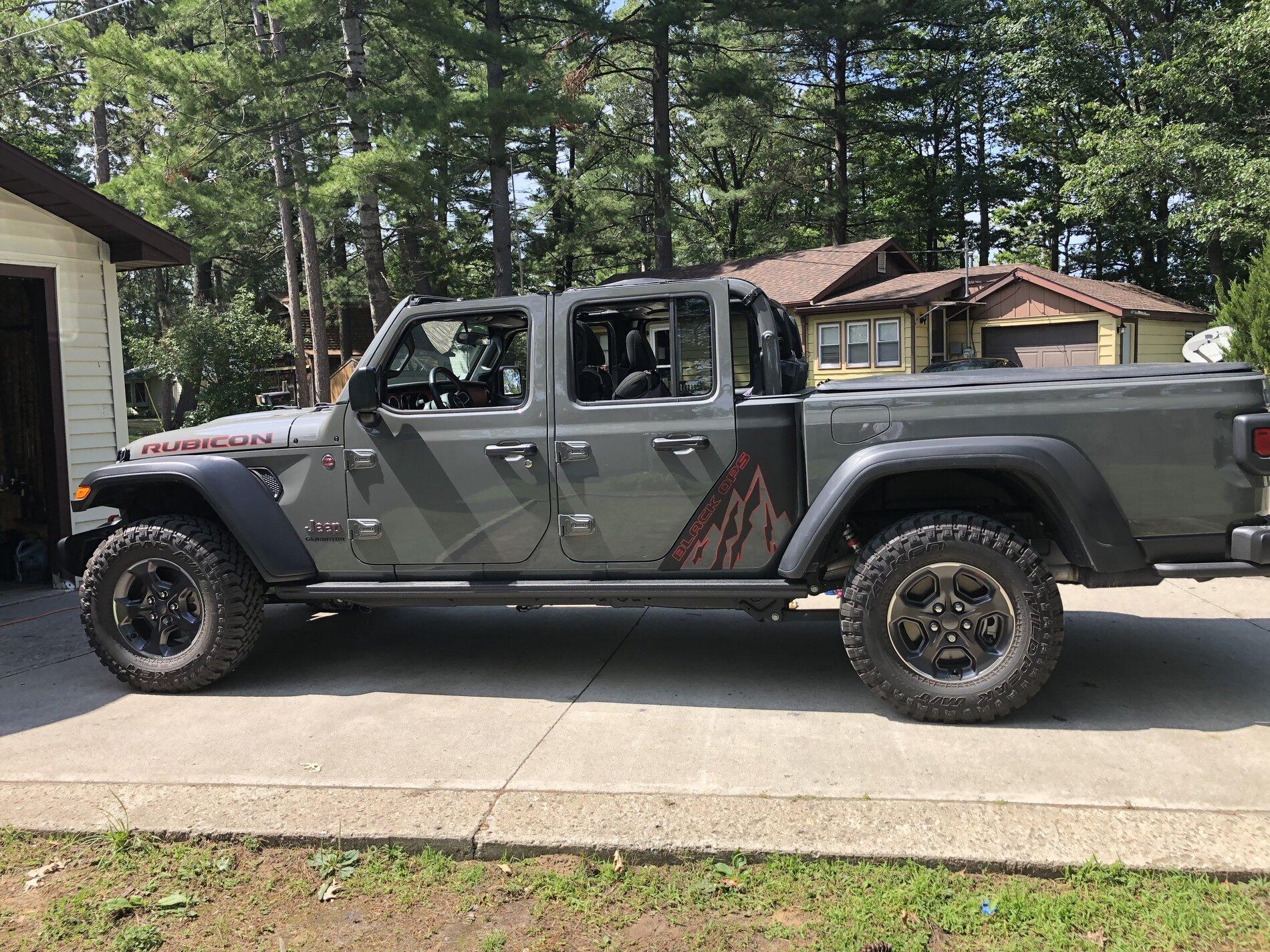 Jeep Gladiator Graphics on! 0138E99E-236C-48EF-9D57-8CBFB88B8CFF