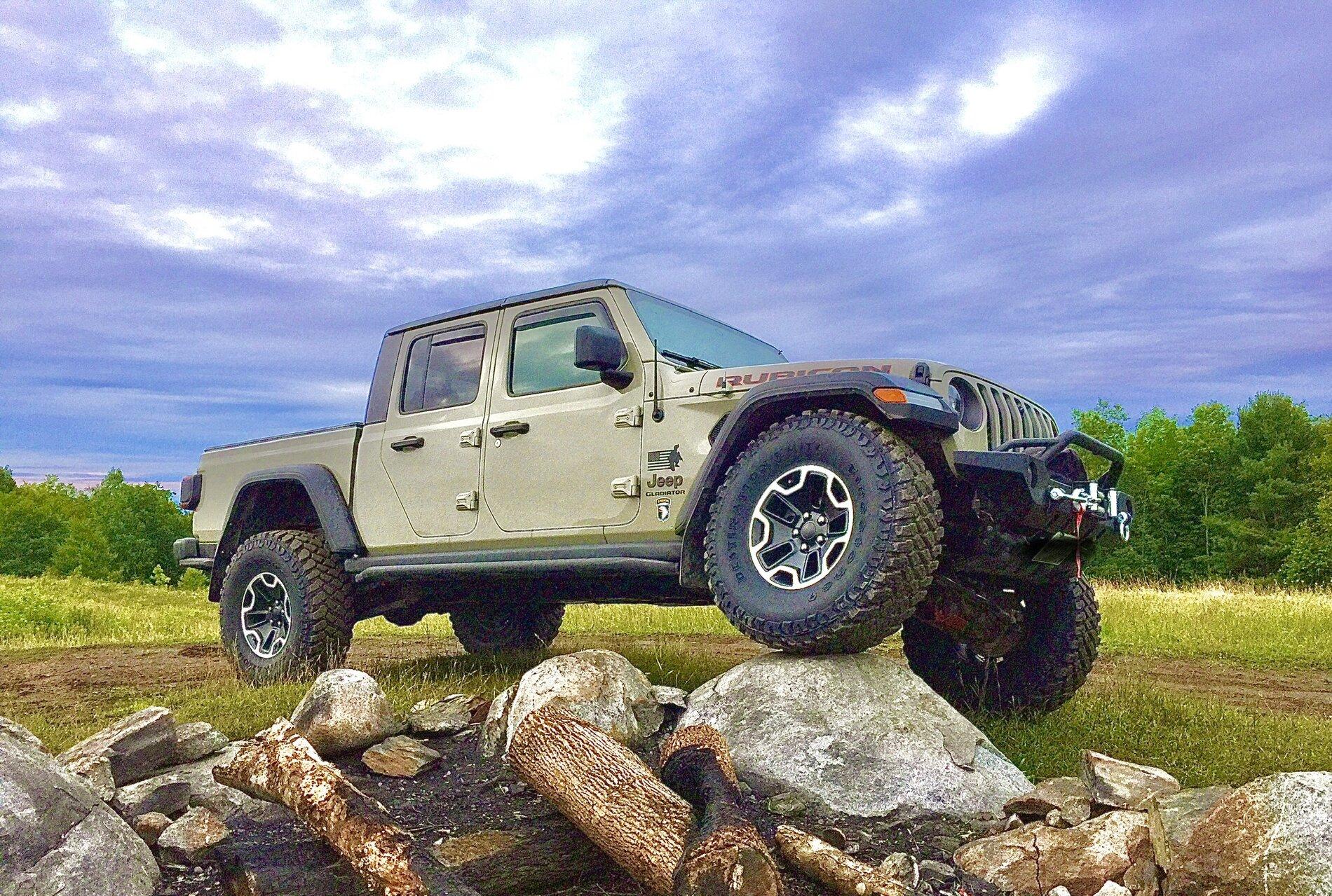 Jeep Gladiator Thinking about trading in my Tacoma for a Rubi… 188C4760-4608-457E-9672-91F8C1831E86