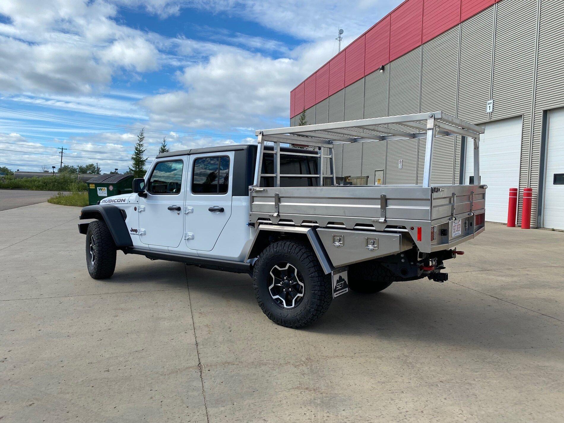 Jeep Gladiator Interesting build at the dealership - Brush Firefighting Jeep Gladiator Promo Build SUMMIT EXPEDITION TRUCKS JEEP GLADIATOR FLATBED UTE TRAY 2