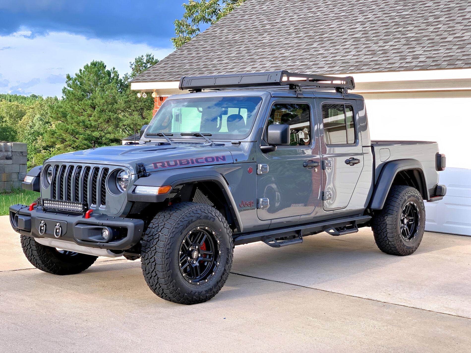 Jeep Gladiator STING GRAY Gladiator JT Club IMG_4007b.JPG