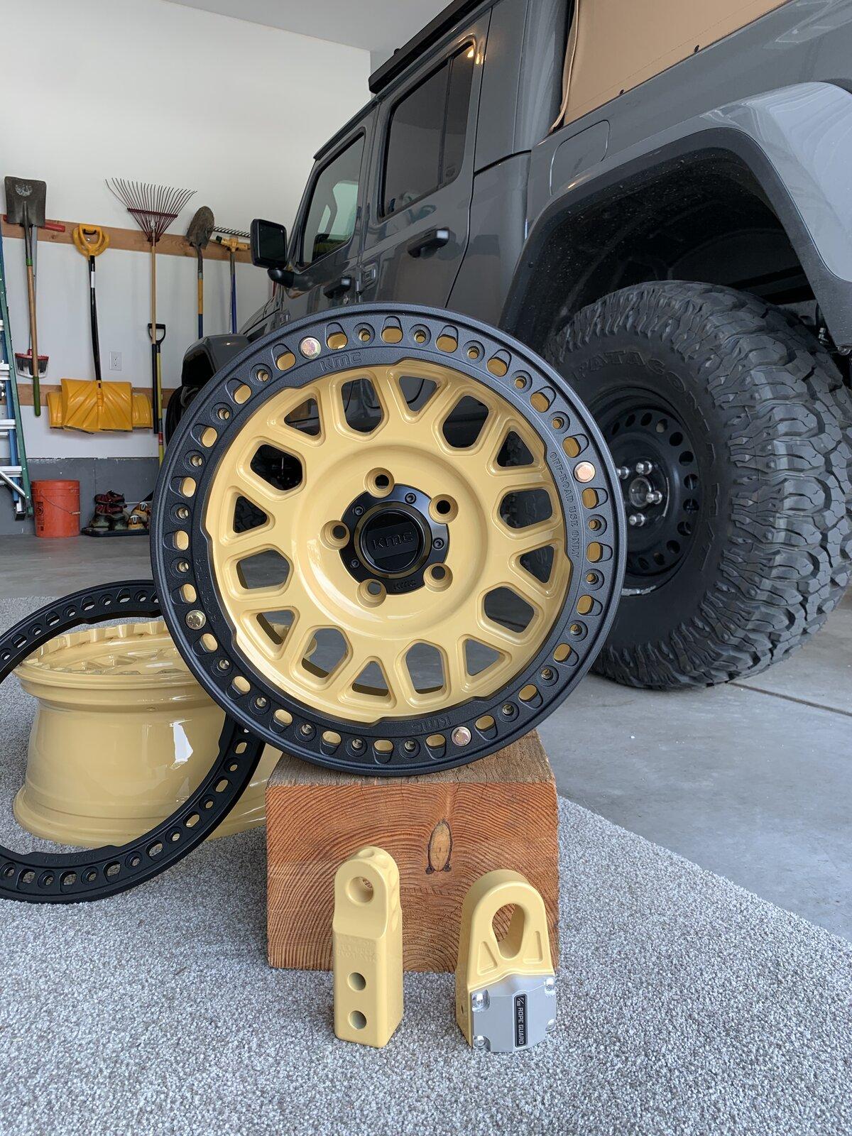 Jeep Gladiator Black is played out, let's see some colored rims E386D392-BF08-41EF-968A-54E7F2F0DA0B