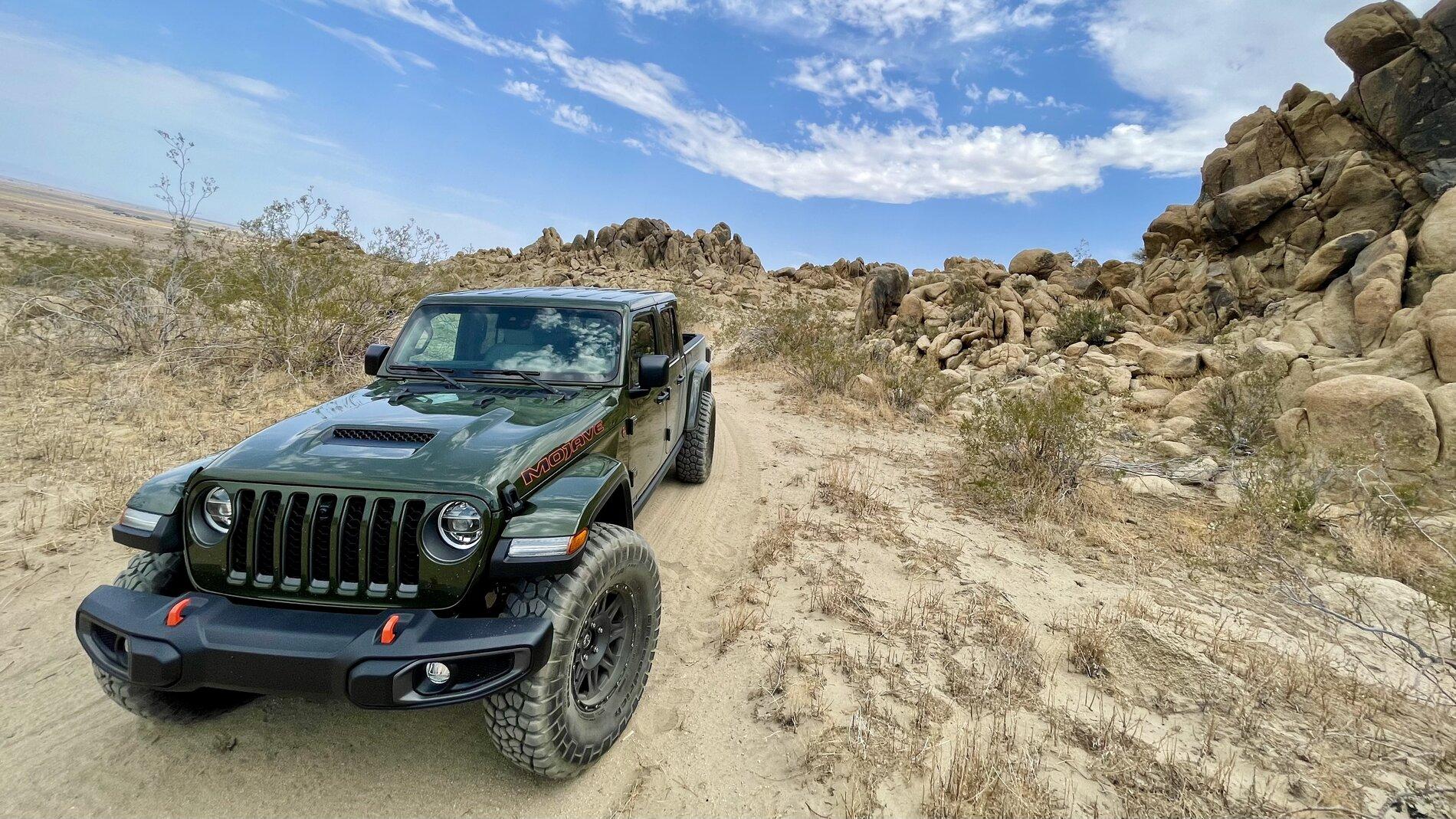 Jeep Gladiator MOJAVE Edition Gladiator JT Club AA6E26AB-9919-4926-A7F6-BB77A43A4178
