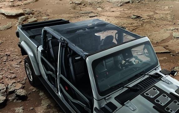 Jeep Gladiator Jeep Announces New Sunrider Flip Top for Hardtop; Innovative Feature Available Now on Jeep Gladiator Models screen-shot-2021-07-14-at-11-19-48-am-
