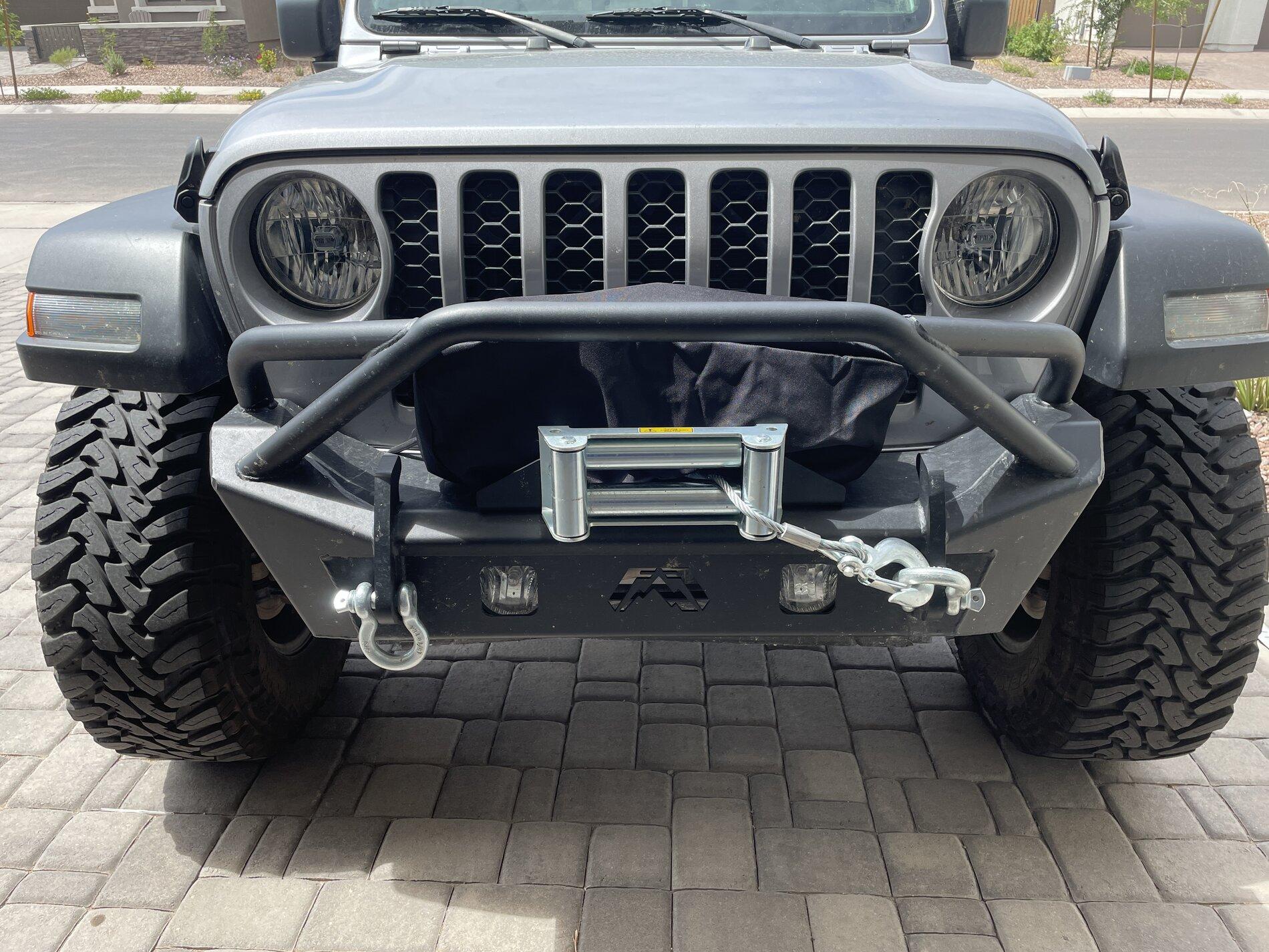 Jeep Gladiator Mean grill or shark grill IMG_6378.JPG