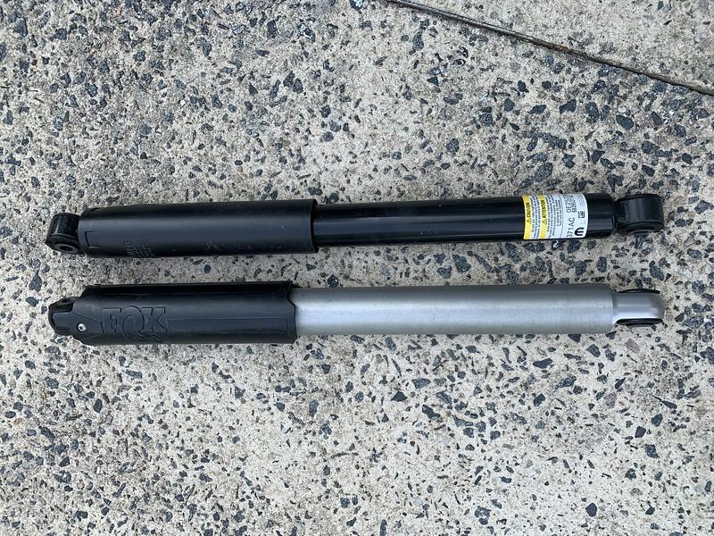 Jeep Gladiator Jeep Gladiator Rubicon Shocks on Sport S? 51306568186_d5ab70e5dd_c