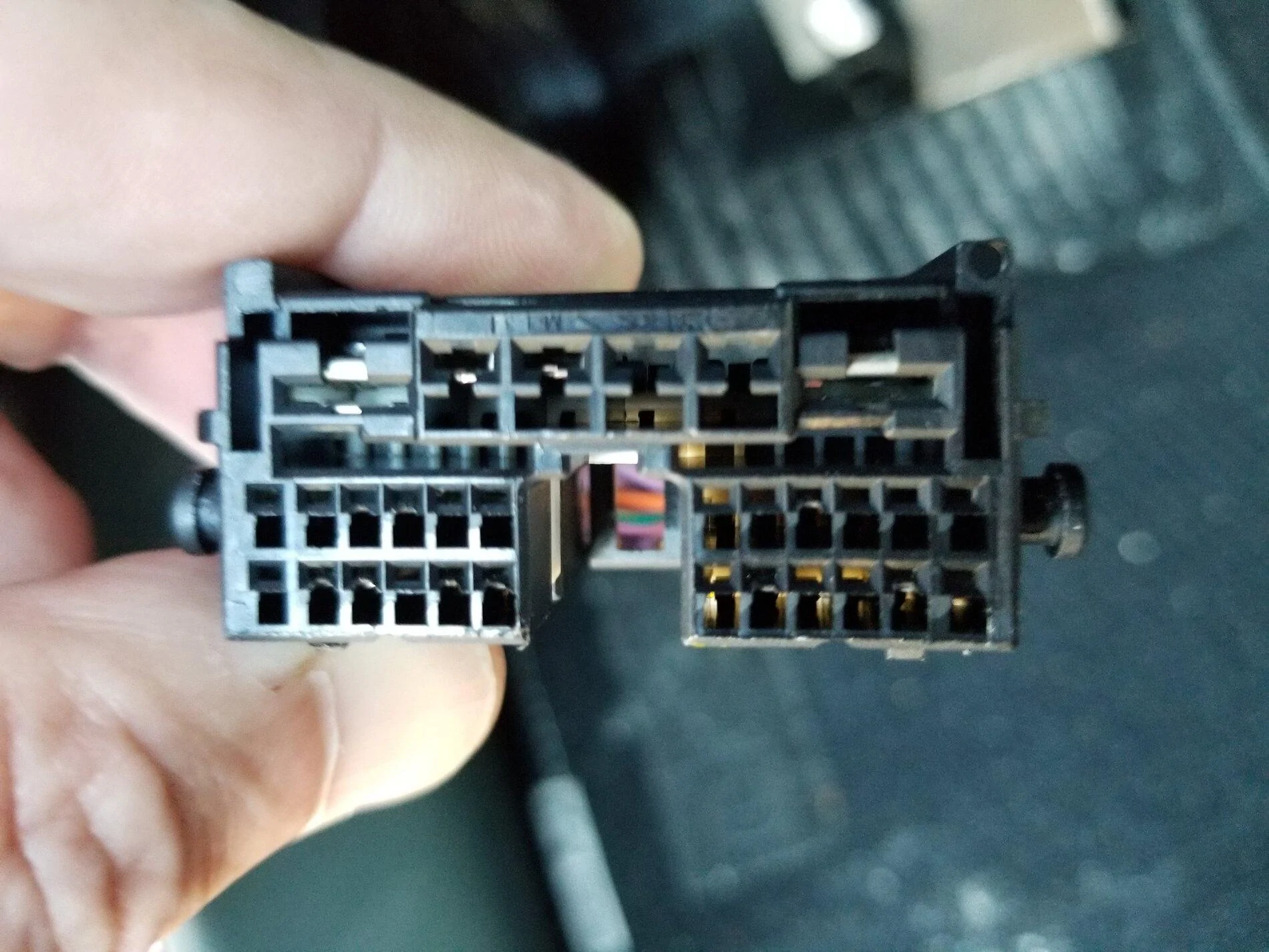 Jeep Gladiator Driver's Door Electrical Connection 20210224_162626-jpg