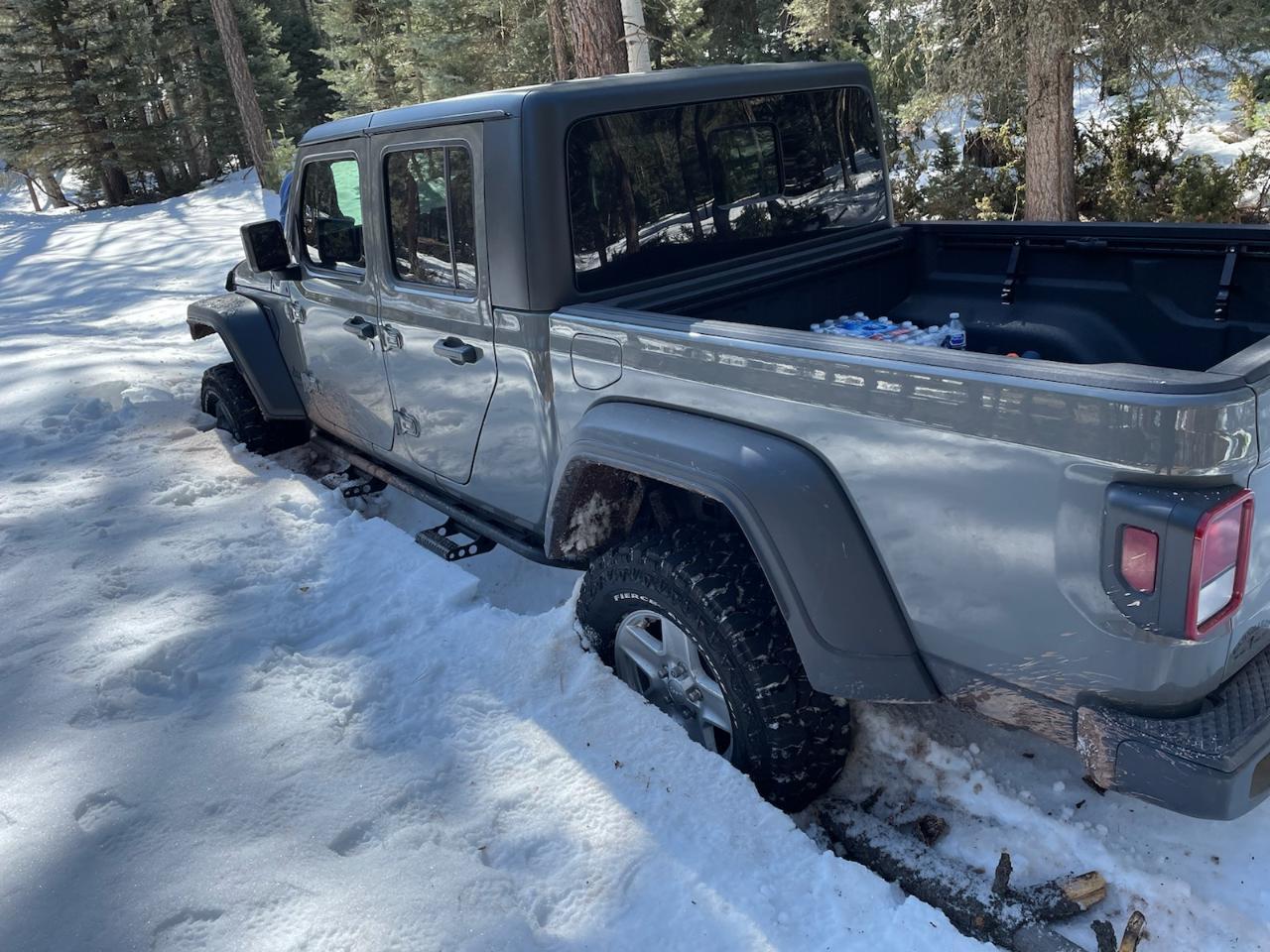 Jeep Gladiator School me on hitch mounted Winches, why are they not more popular? 52269