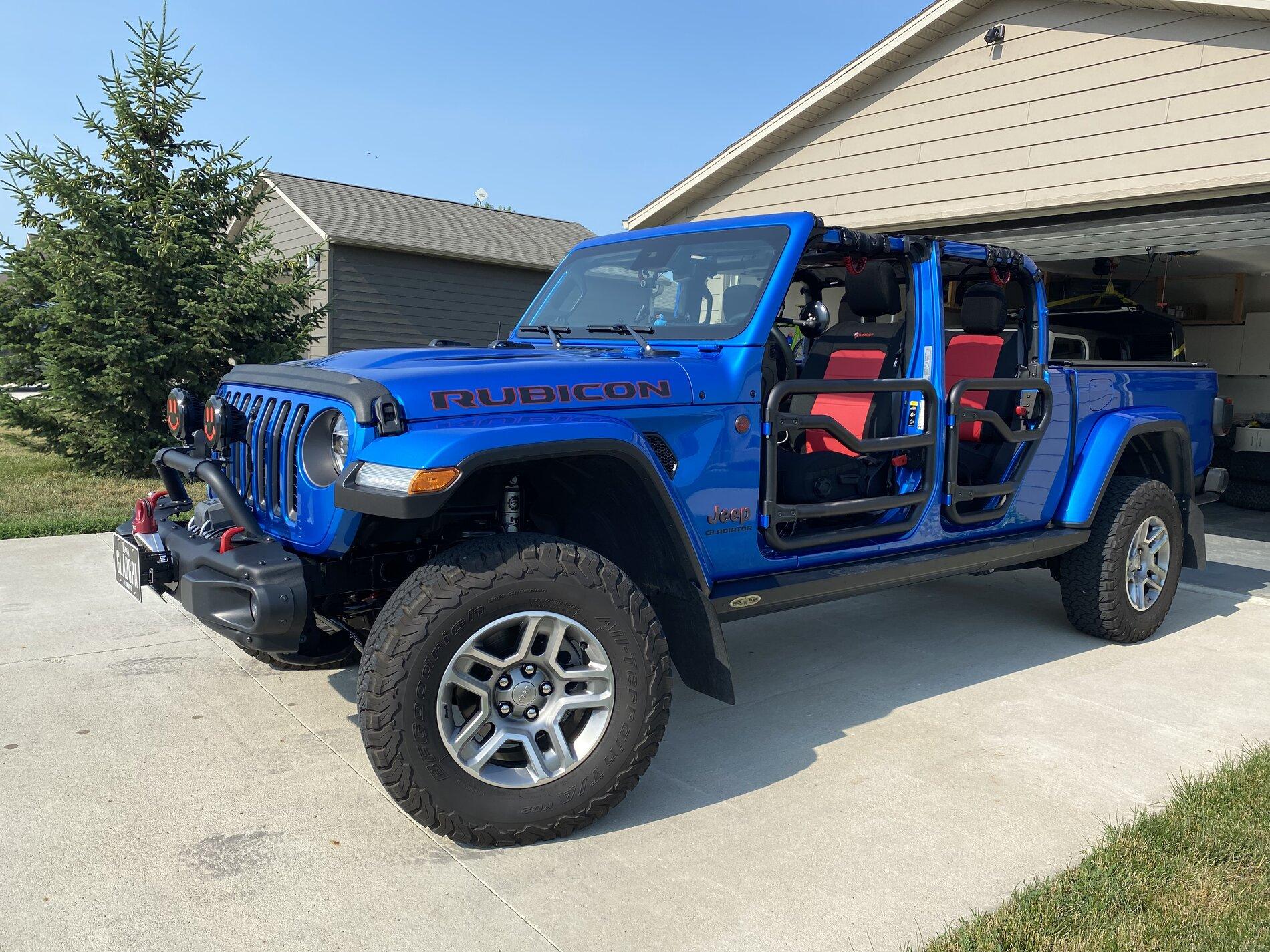Jeep Gladiator Gladiators on Mopar 2" Lift Kit ABABE523-3E94-43EF-8ECA-CF5056B17E8A