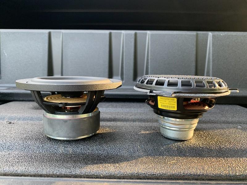 Jeep Gladiator Amp specs for Alpine Premium System? 51314101090_ea2fa263dc_c