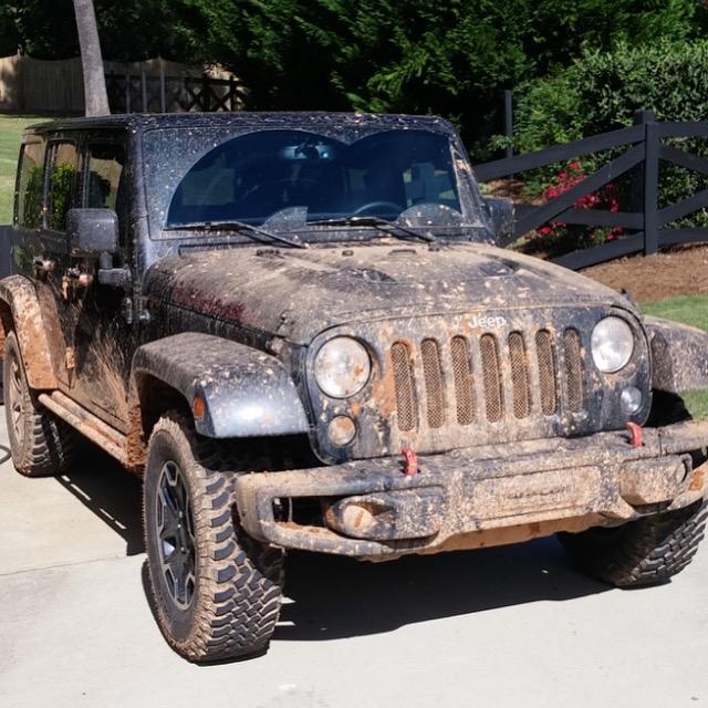 Jeep Gladiator 4xe Sighted in the Wild 99B5DF49-B30A-4168-AFD0-234A6FB59E58