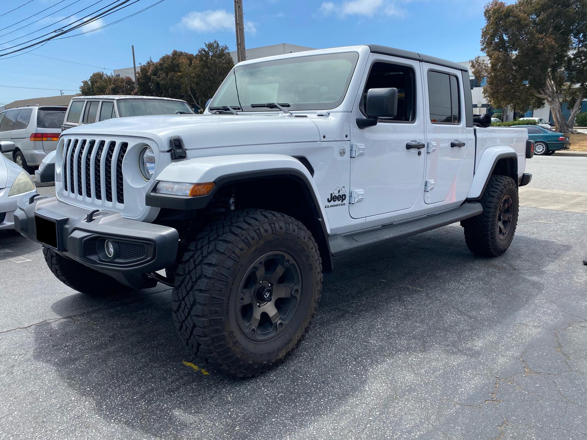 Jeep Gladiator Lets see all those Gladiators with lifts and bigger tires! IMG_9628