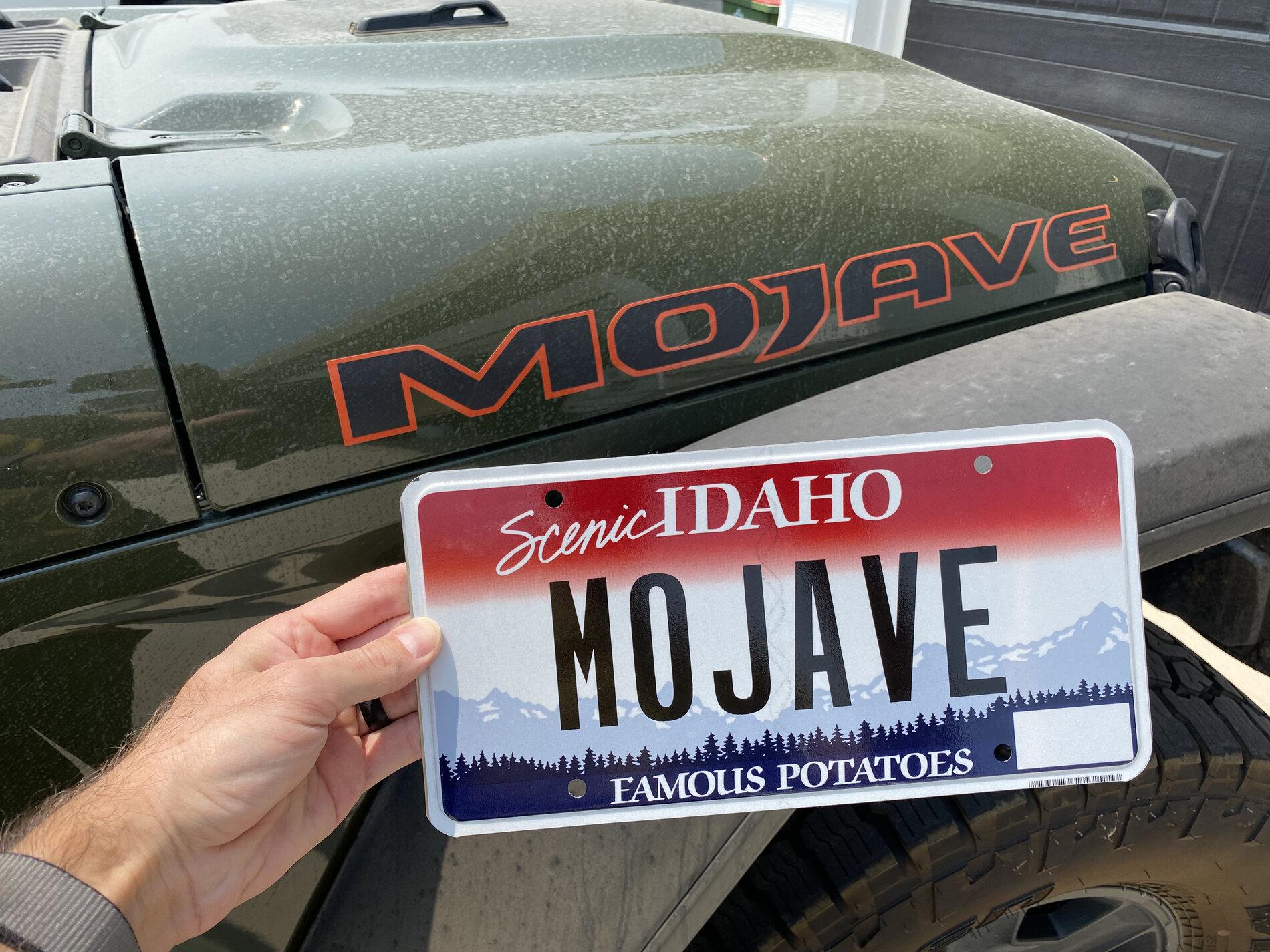 Jeep Gladiator MOJAVE Edition Gladiator JT Club 38EC4FF7-EEF1-43AA-B7ED-38EBF7BDE2F2