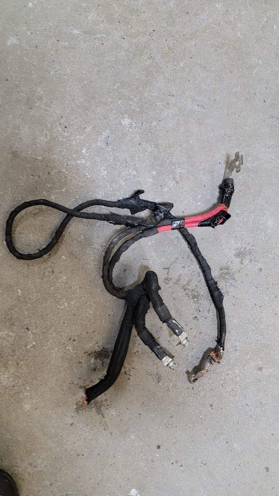 Jeep Gladiator Deleted the aux battery ,ess, & extra wires to clean up the engine bay. FB_IMG_1626452636605
