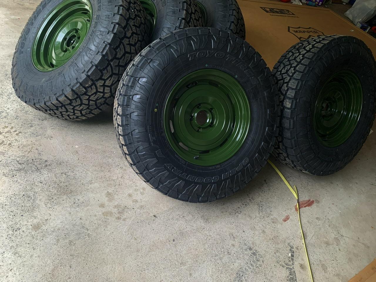 Jeep Gladiator KMC Roswell Wheels > Powder Coating Sarge Green D209DABC-272B-47E2-B346-DD0489666E00
