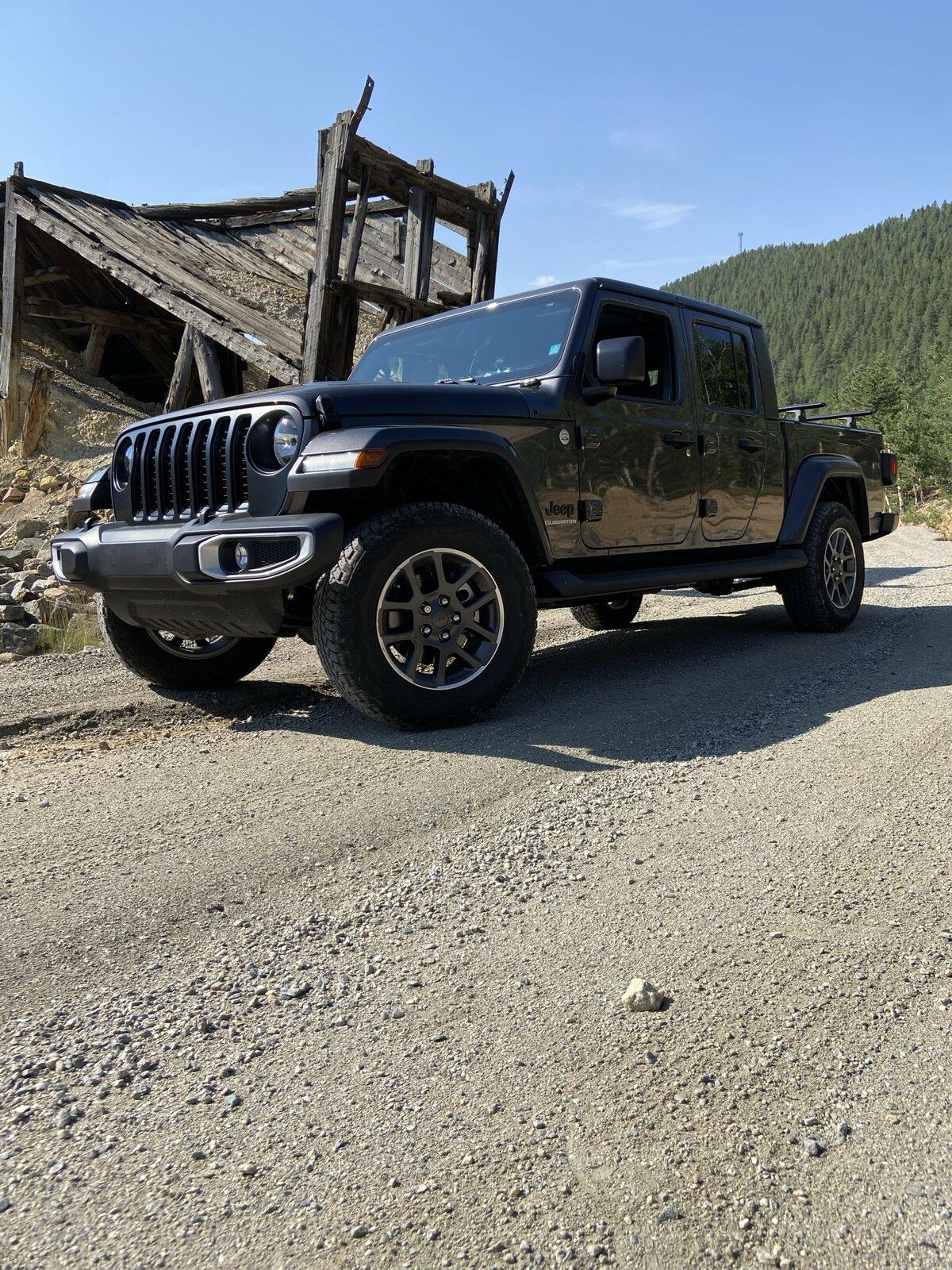 Jeep Gladiator What did you do WITH your Gladiator today? A0B31387-0269-4110-BBE3-D4FDC0D58252