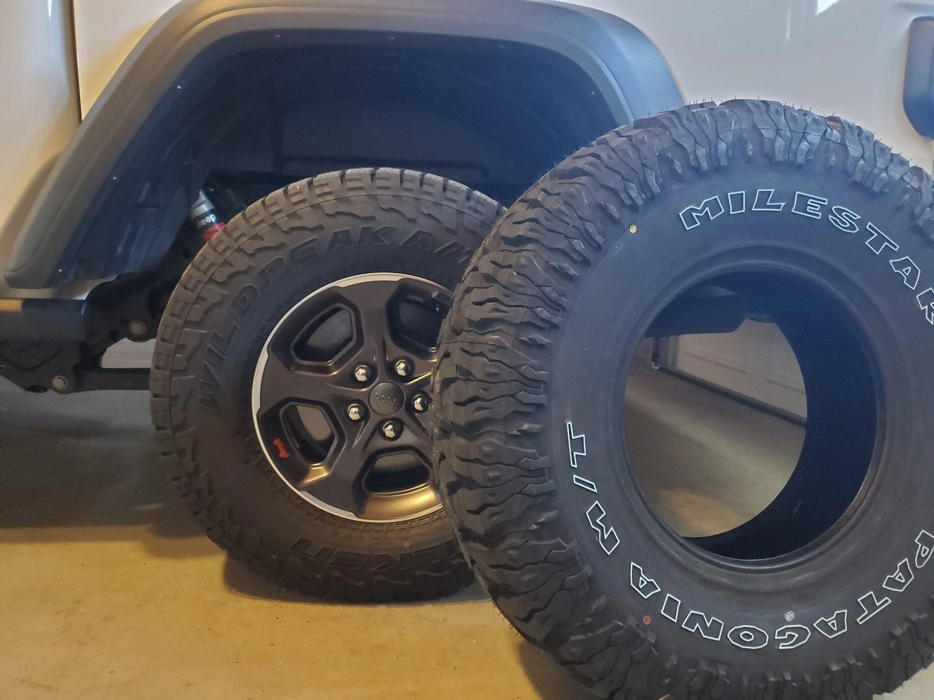 Jeep Gladiator Project Reverse Mullet 2021-04-16 14.25.40
