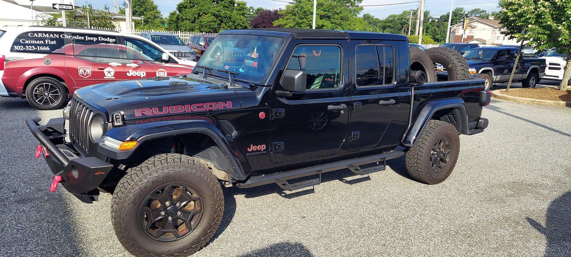 Jeep Gladiator Rubicon LE Takeoffs - Falken Wildpeak AT3W 20210701_082321