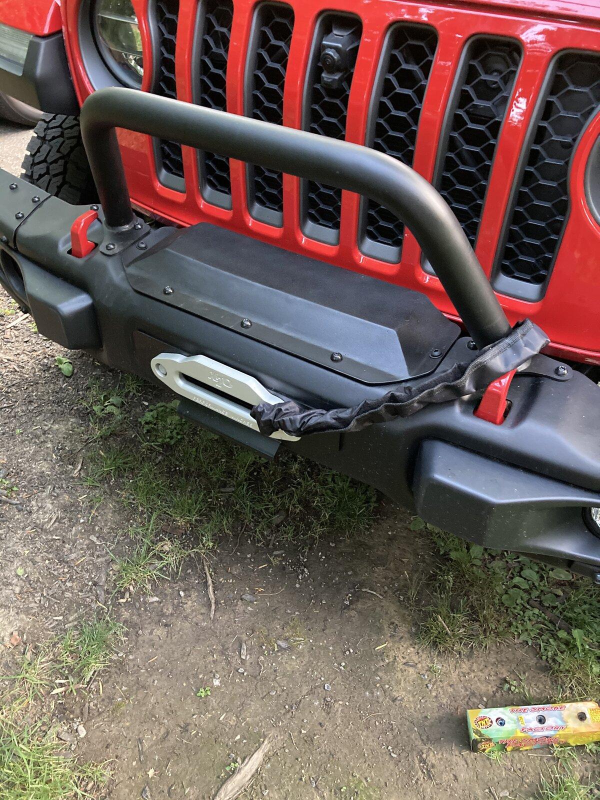 Jeep Gladiator Do you use a winch cover? 33D57254-98F3-4C6E-9060-83F1556CDD27