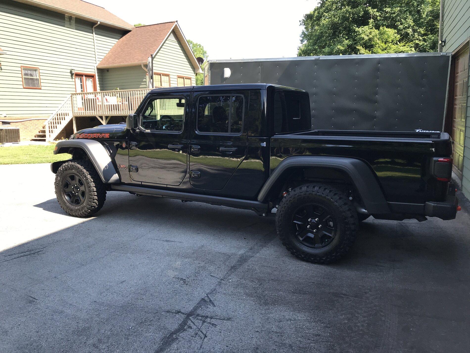 Jeep Gladiator Our New Mojave 1311B493-0D60-484D-BB05-51236DDB3B79