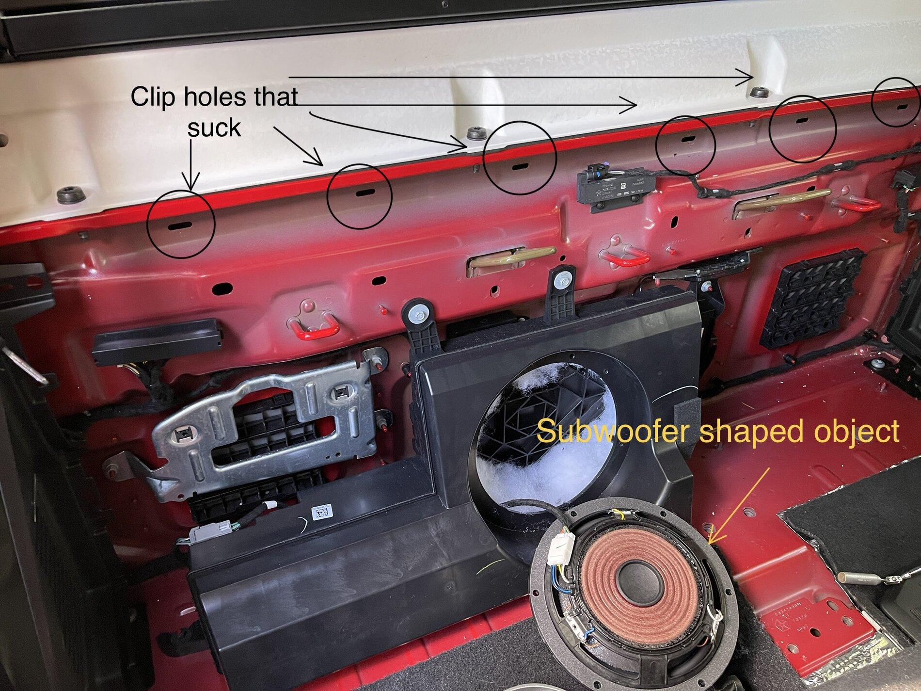 Jeep Gladiator Rear Trim Removal 8996E9F7-DB55-42DA-95F4-F40C44EFEDA4