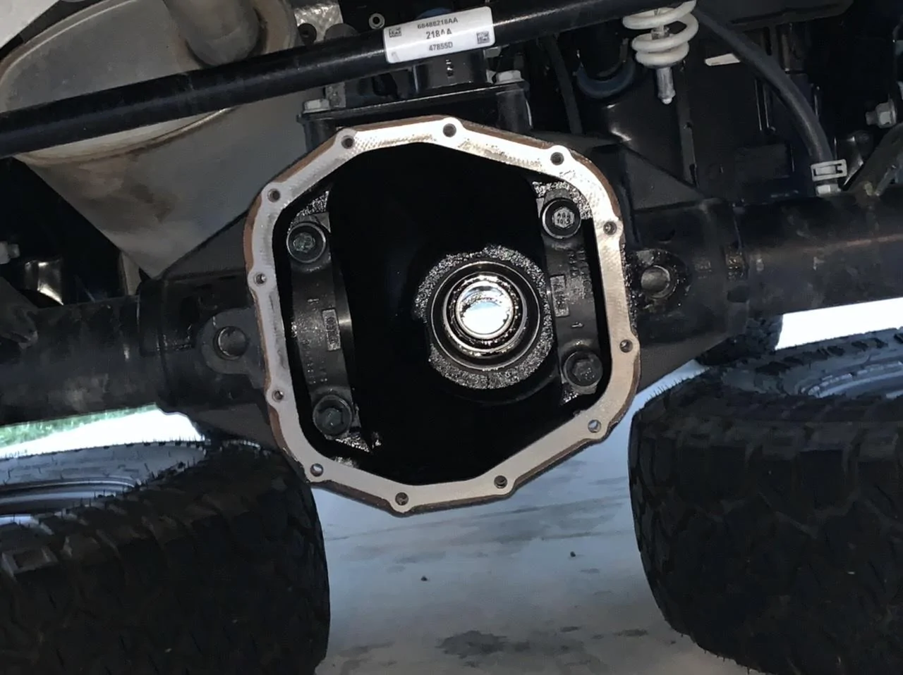 Jeep Gladiator ‘21 Sport w/2” Mopar, Kenda 35x10.50 on Mopar Steel Spares 7E8BB7FC-65DD-4A78-B7D0-3DC0CC0A713F