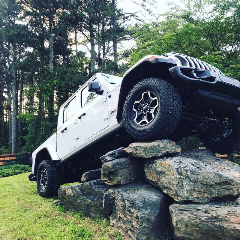 Jeep Gladiator Gladiator Mopar 2" Lift Kit Now Available IMG_4641(1)