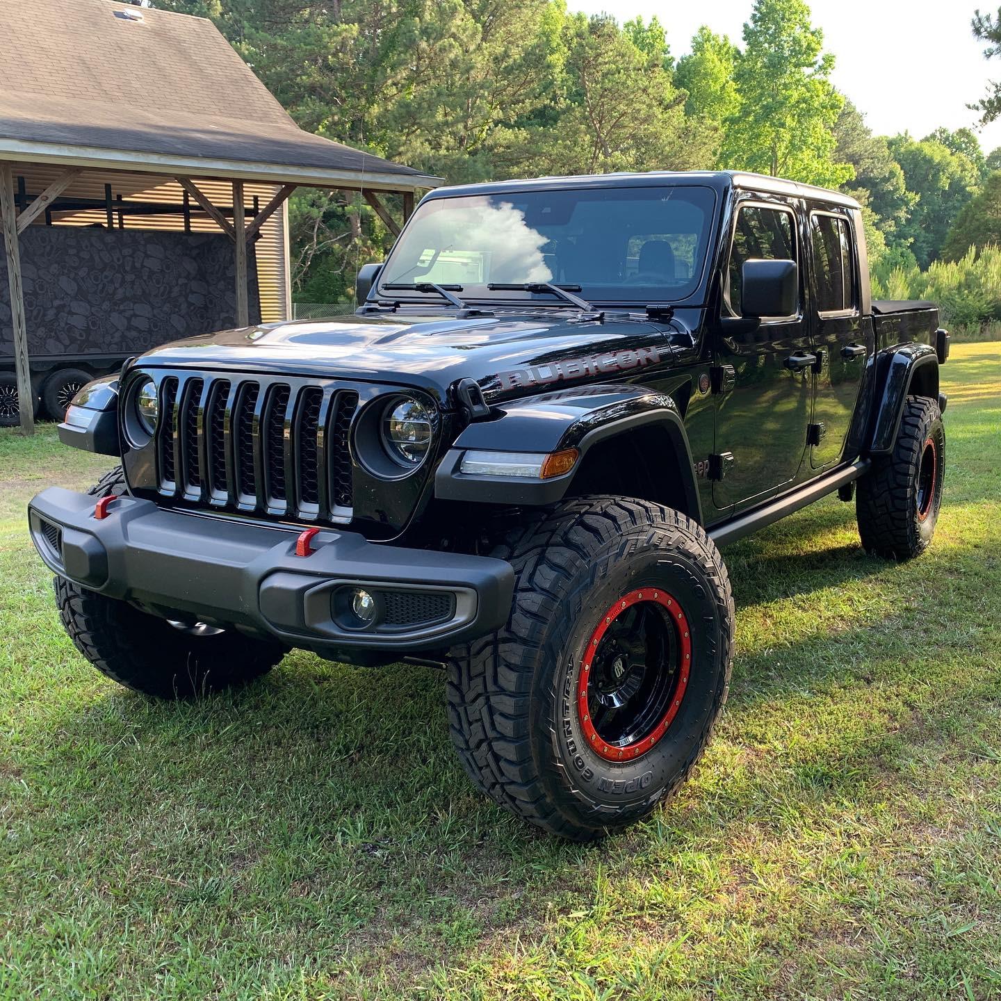 Jeep Gladiator BLACK Gladiator JT Club 98EBC9C2-2BBC-49F8-9839-C335D10898C2