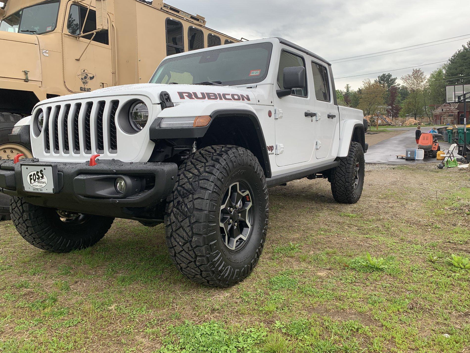Jeep Gladiator BRIGHT WHITE Gladiator JT Club IMG_1770