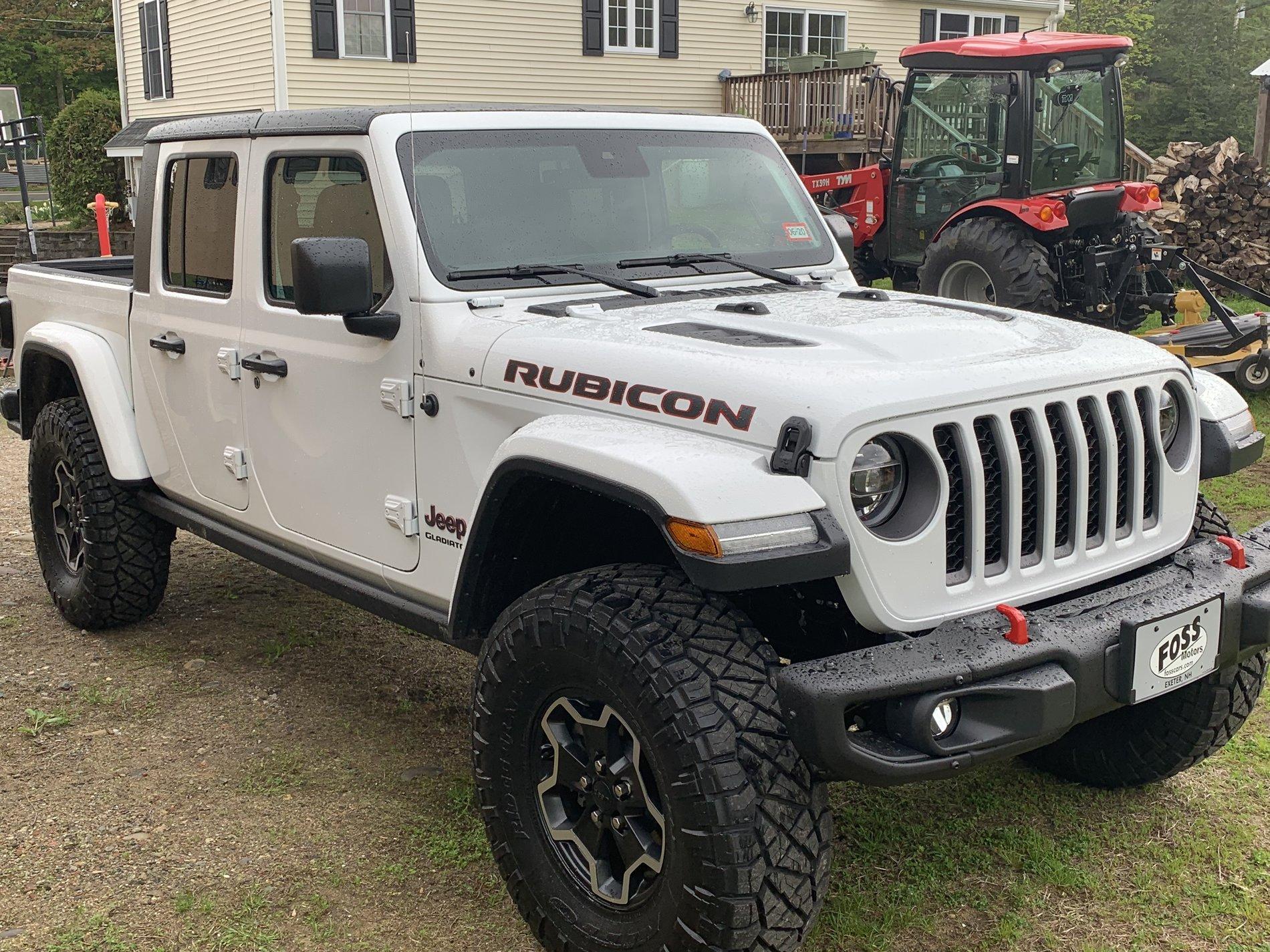 Jeep Gladiator BRIGHT WHITE Gladiator JT Club IMG_1771