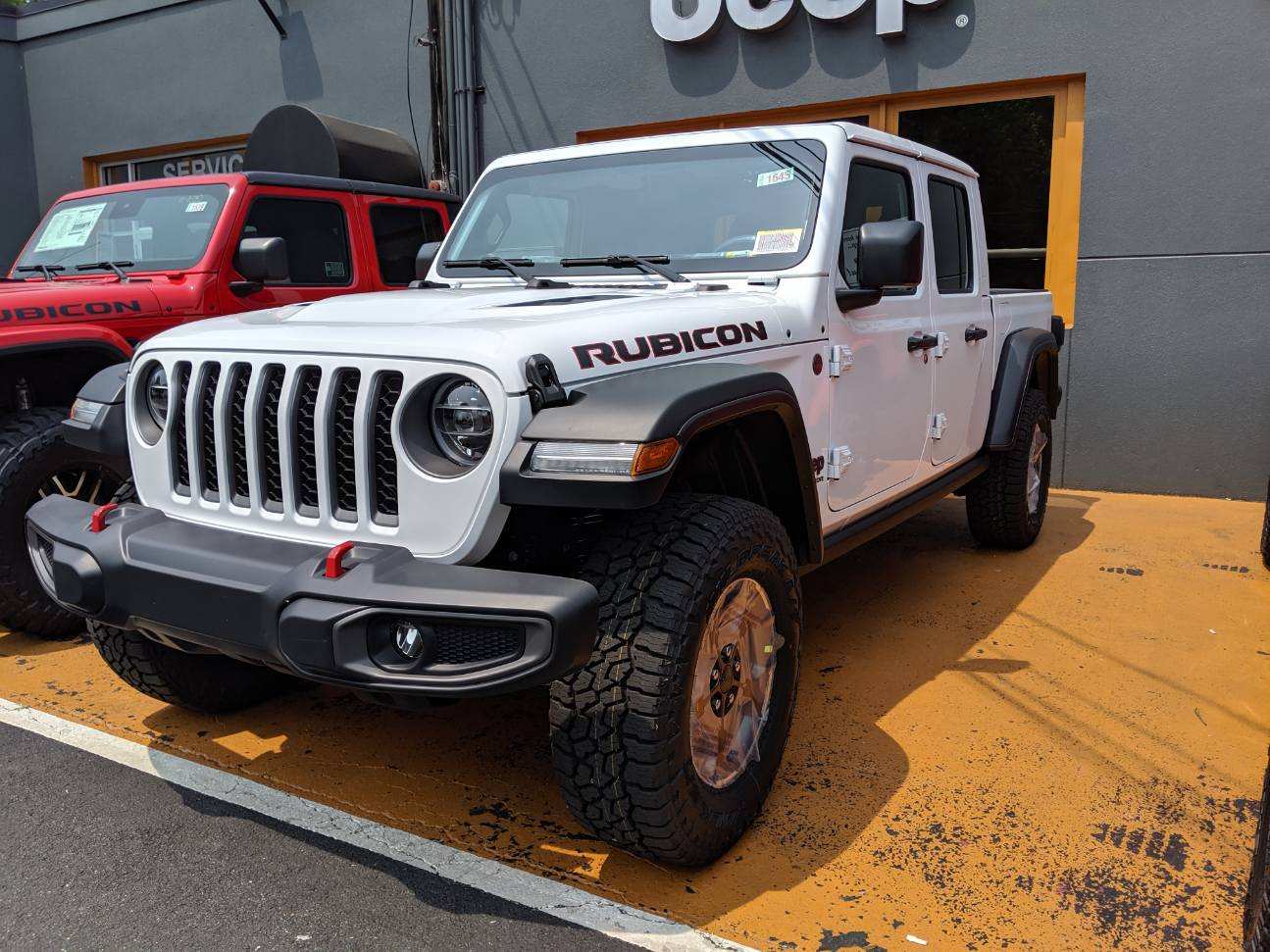 Jeep Gladiator BRIGHT WHITE Gladiator JT Club 801FFB1E-9C25-4D63-86E1-F4AEEE7D1CBF